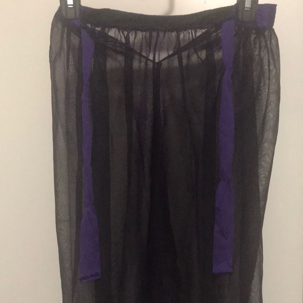 Sheer purple Apron
